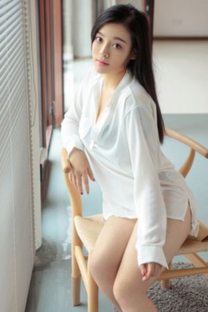 欧美明星耳环_蓝光免费在线观看