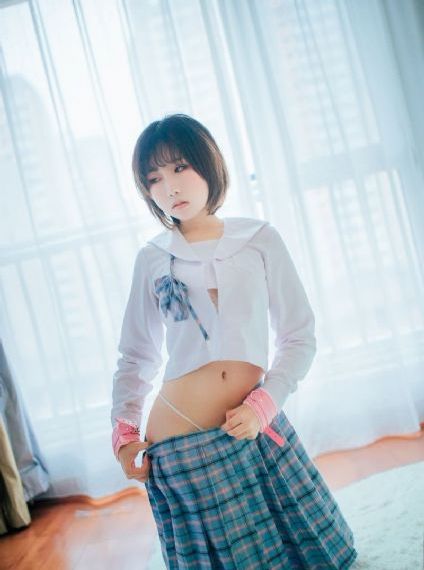 99偷拍这里有视频精品_1080HD高清在线观看