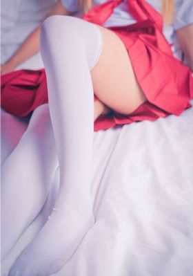 欧美比基尼夏日游艇_DVD全集免费观看